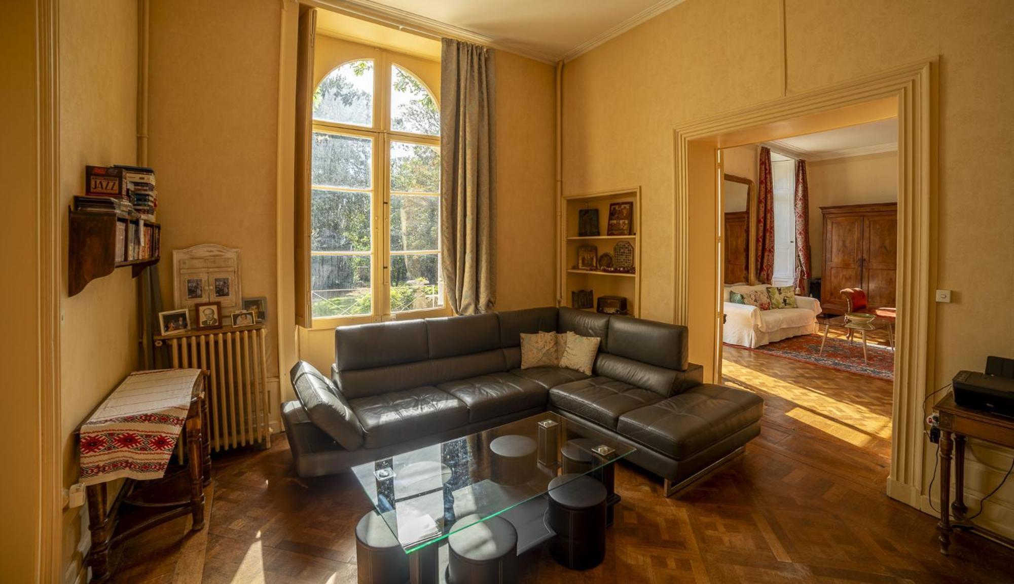 Hotel Chambre d'hotes La maison de Maître à Fontenay-le-Comte Chambre photo